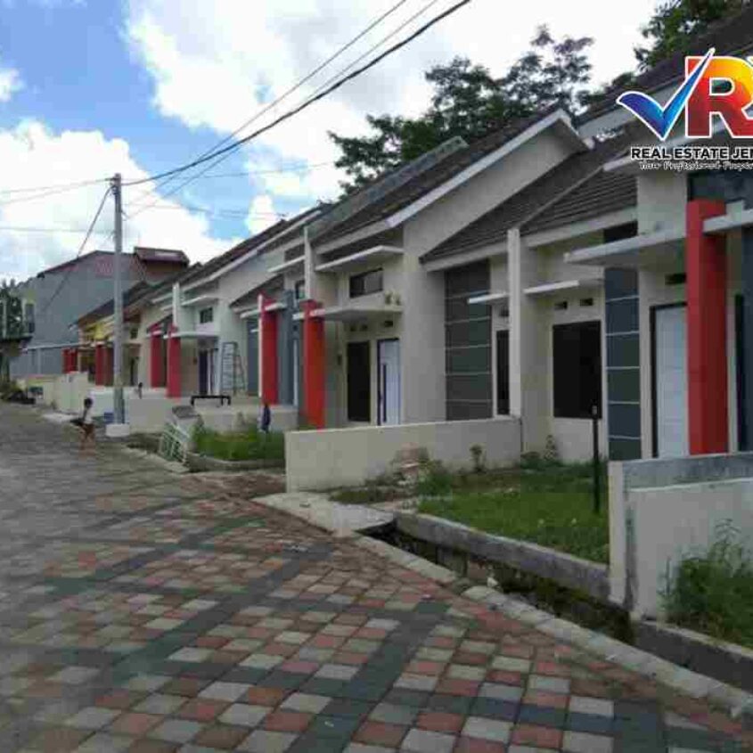 RUMAH BARU TYPE 45/77 DI SAFIRA GARDEN KEBONSARI JEMBER